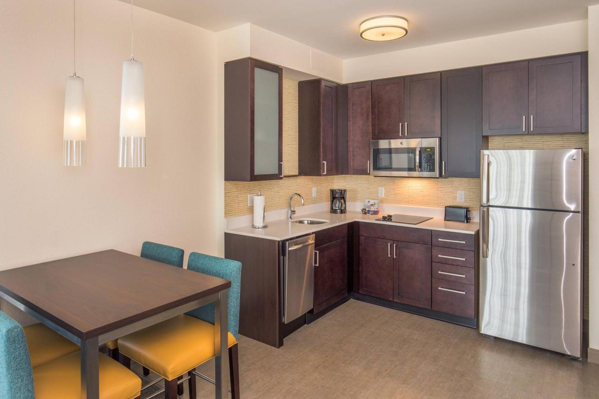 Residence Inn By Marriott Boston Braintree Exterior photo